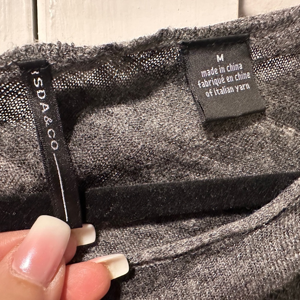 ISDA & Co. Women's Gray Top